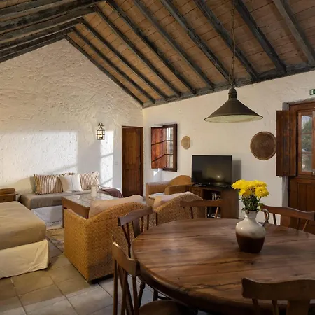 Casa Do Caracol By An Island *