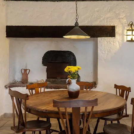 Casa Do Caracol By An Island *